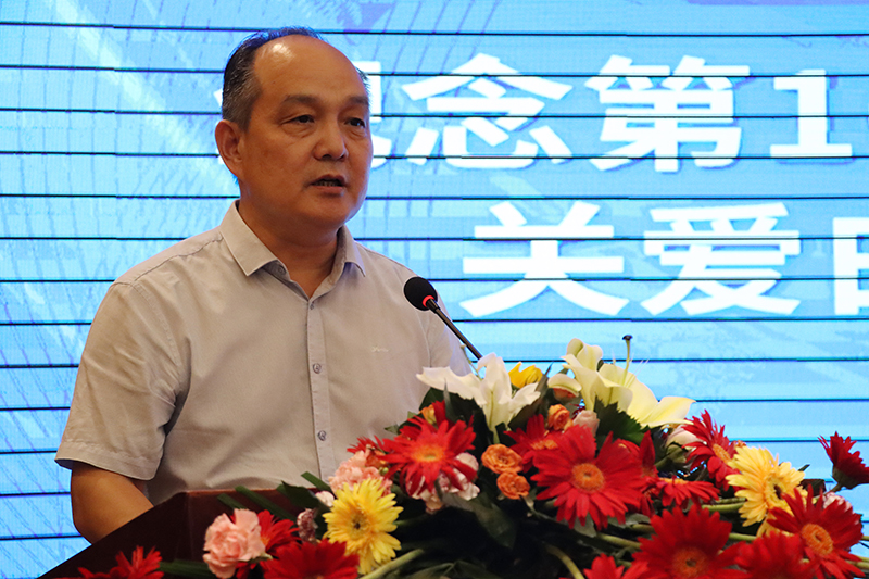 2、滨州市人大常委会委员、教科文卫委员会副主任马向前发表讲话.jpg